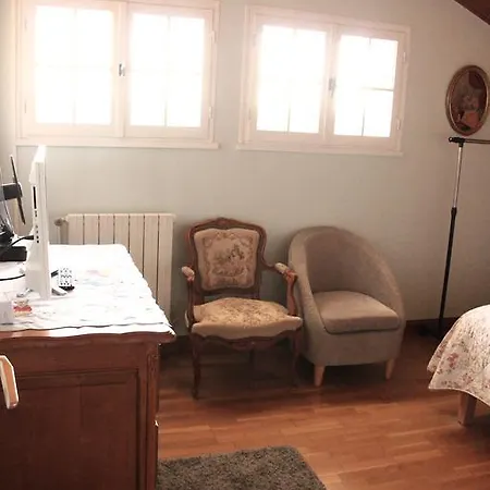 Couette-café La Source Bleue *