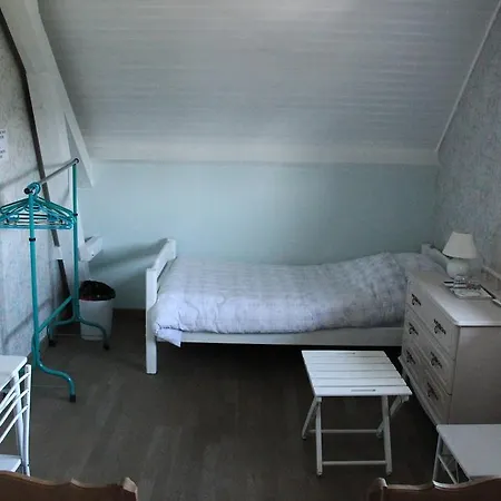 Couette-café La Source Bleue *